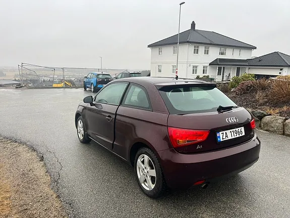 Audi A1 2012 photo 4