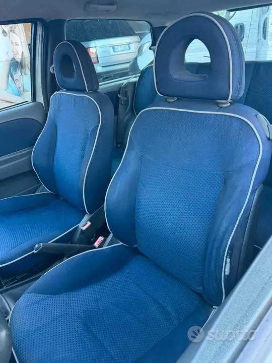 Lancia Ypsilon 2003 photo 5