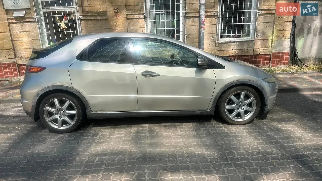 Honda Civic 2007 photo 2