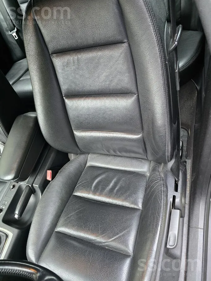Audi A4 2004 photo 5