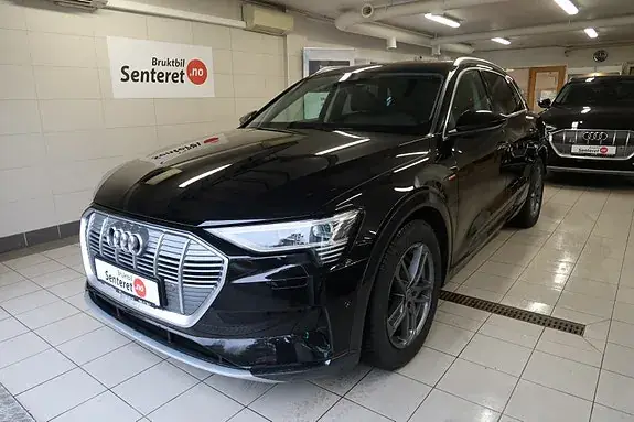 Audi E-Tron 2021 photo 2