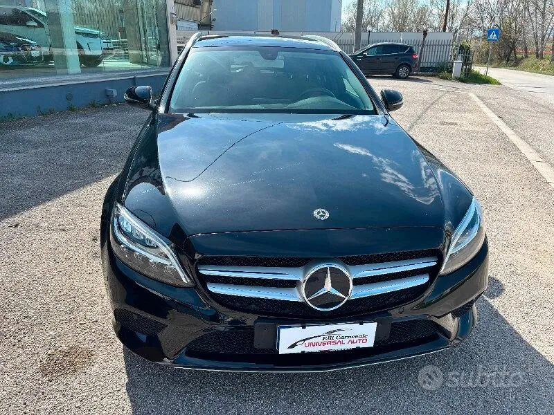 Mercedes-Benz C-Class 2018 photo 3