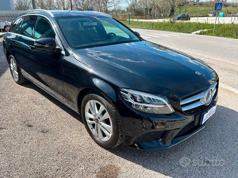 Mercedes-Benz C-Class 2018 photo 4