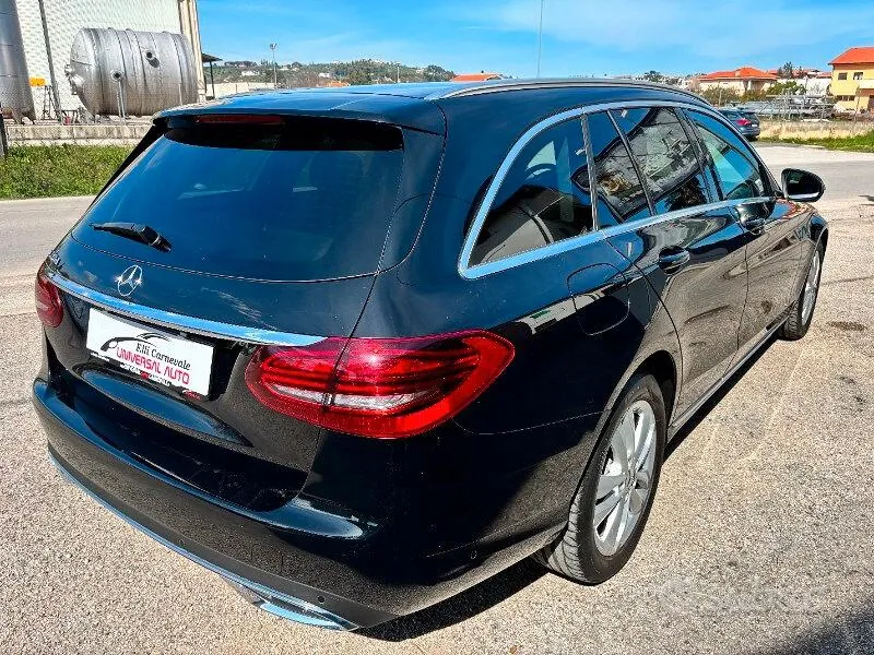Mercedes-Benz C-Class 2018 photo 5