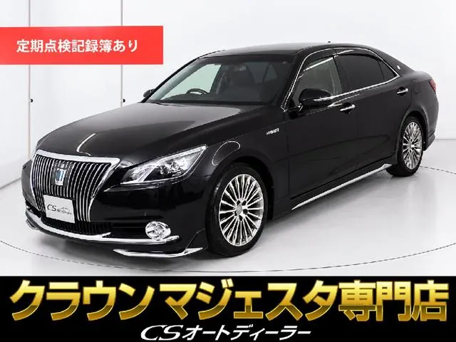 Toyota Crown Majesta F