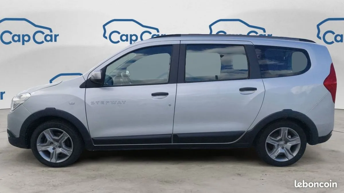 Dacia Lodgy 2021 photo 2
