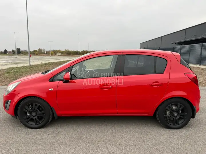 Opel Corsa D 2012 photo 4