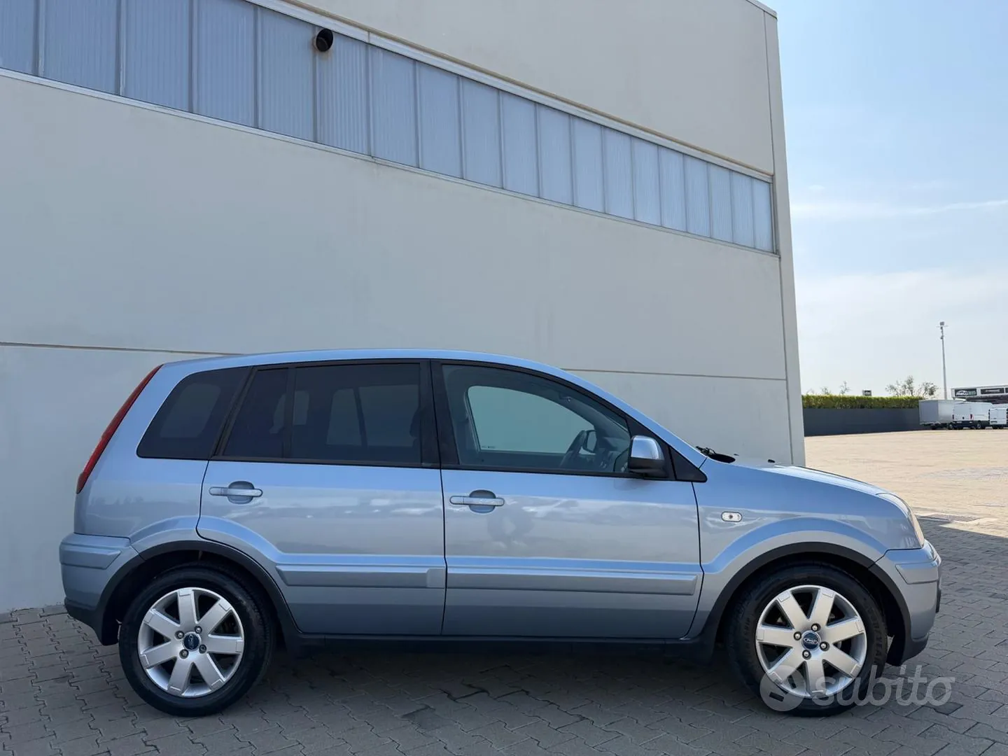 Ford Fusion 2006 photo 4