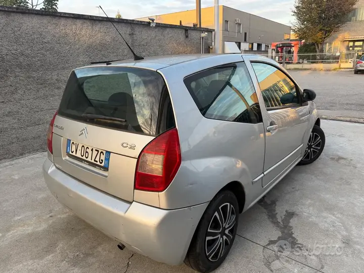 Citroen C2 2005 photo 3