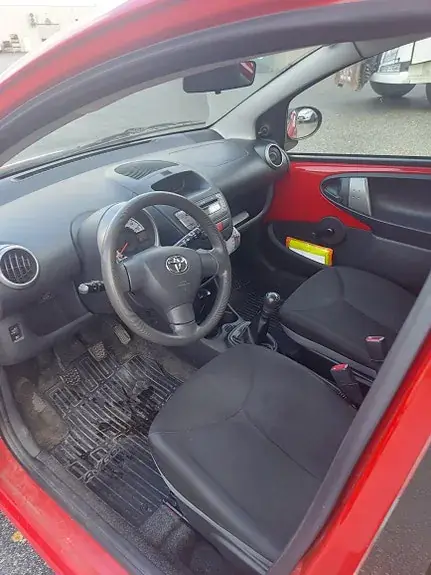Toyota Aygo 2013 photo 5