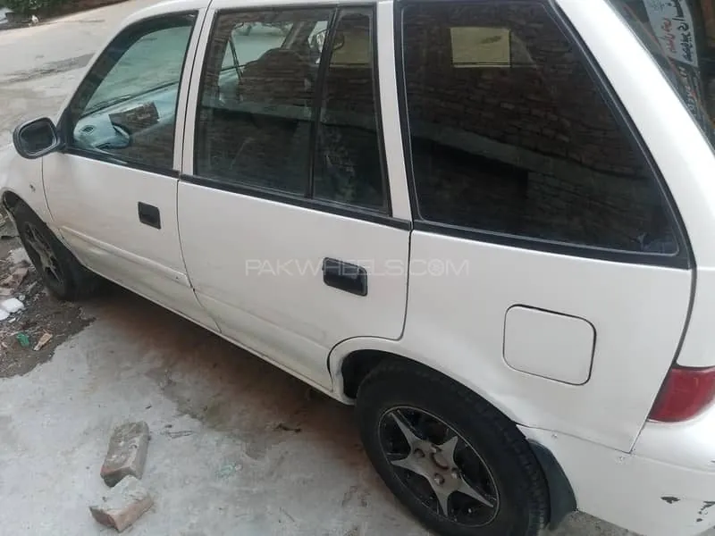 Suzuki Cultus