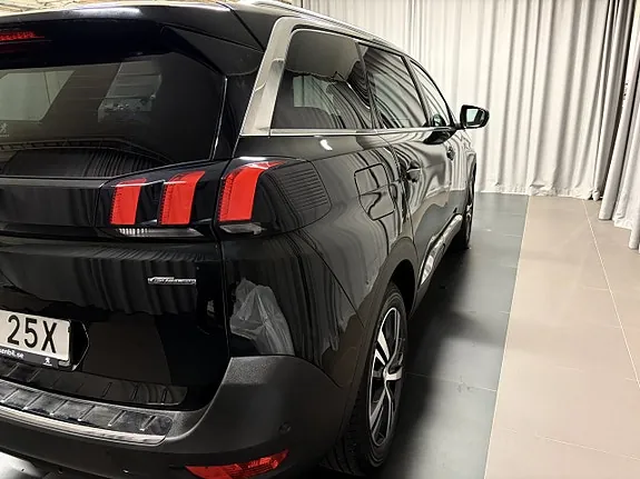 Peugeot 5008 2019 photo 4