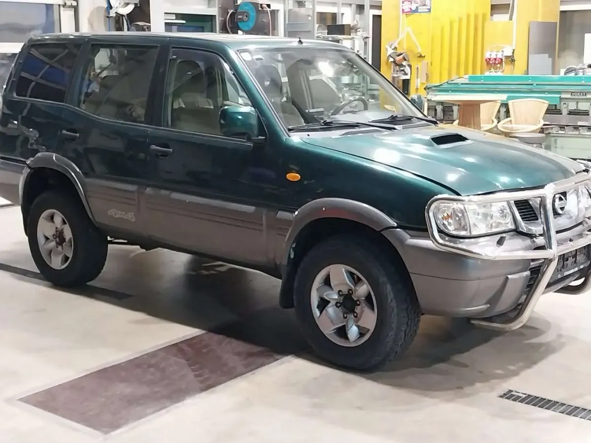 Nissan Terrano 2002 photo 3