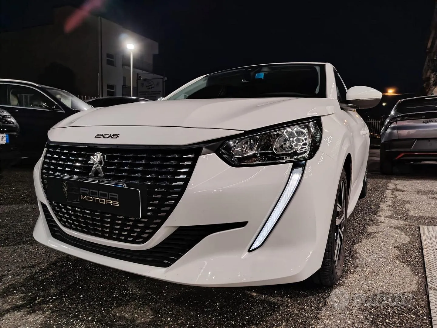Peugeot 208 2021 photo 4