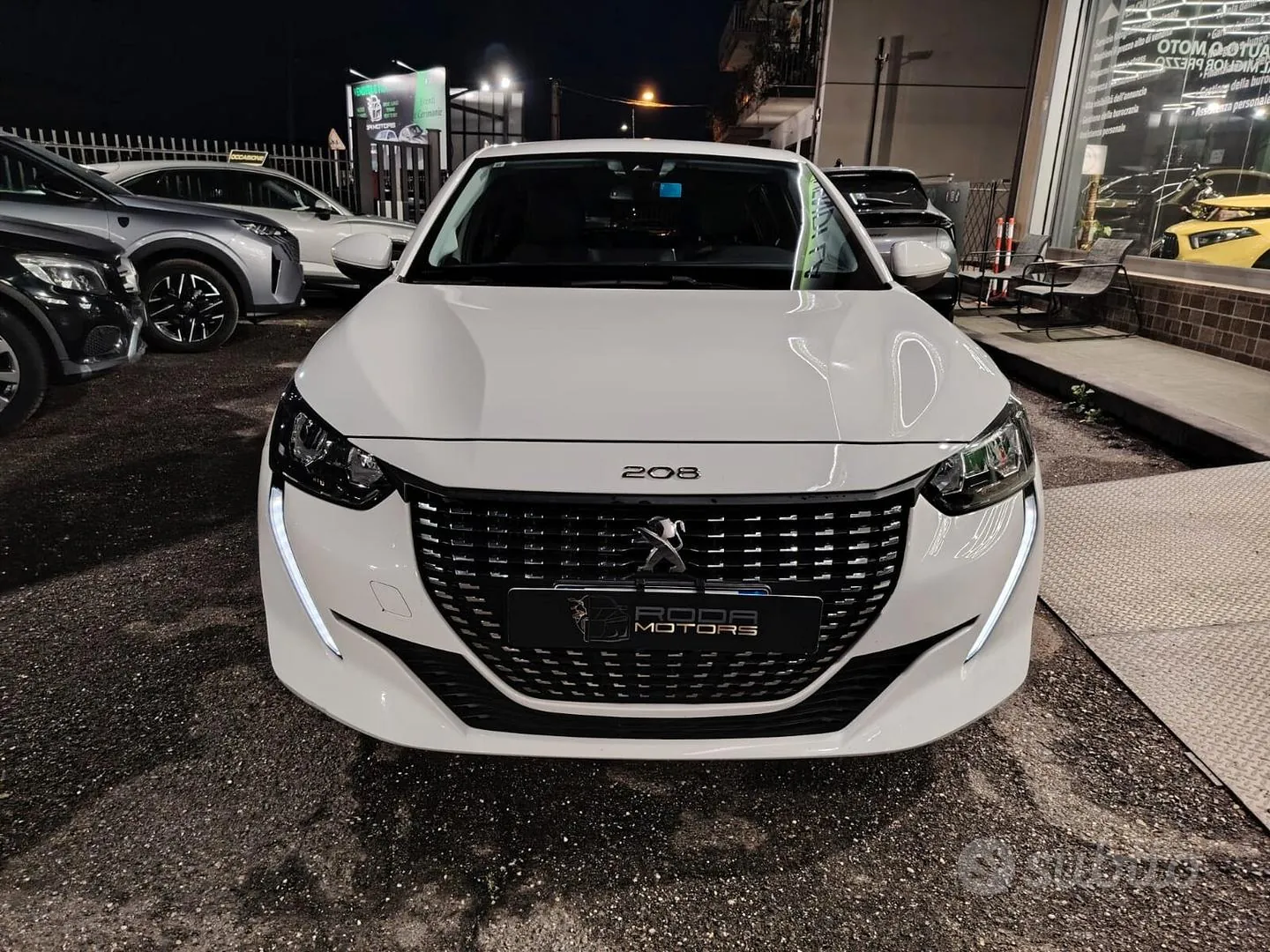 Peugeot 208 2021 photo 2
