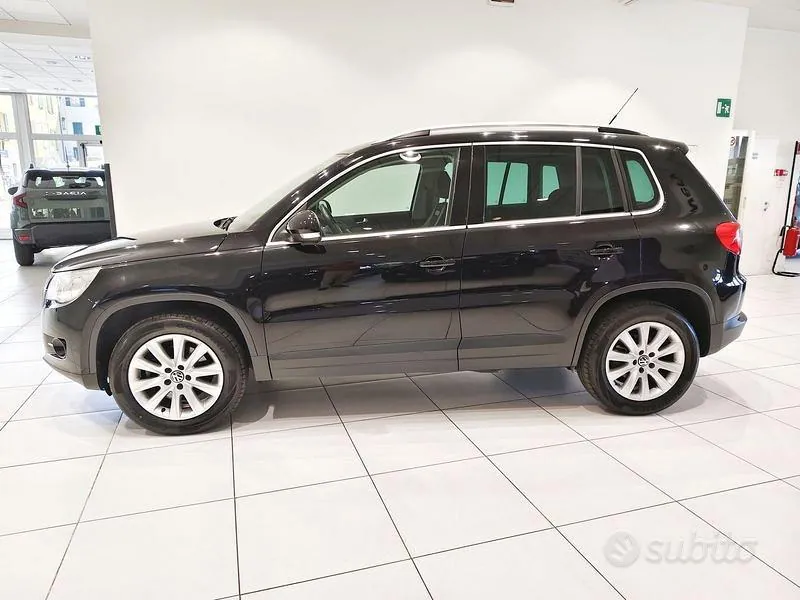 Volkswagen Tiguan 2008 photo 2