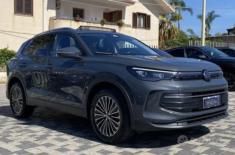 Volkswagen Tiguan 2024 photo 3