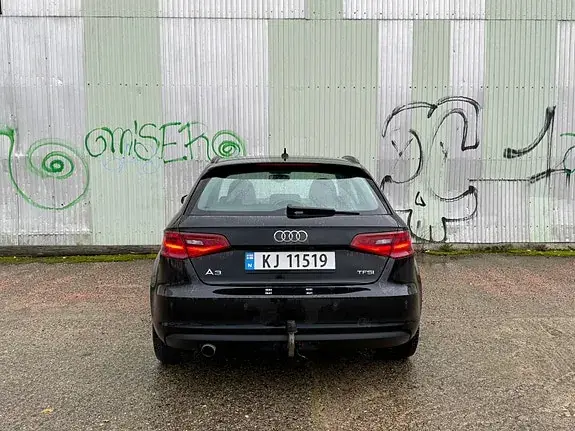 Audi A3 2015 photo 4