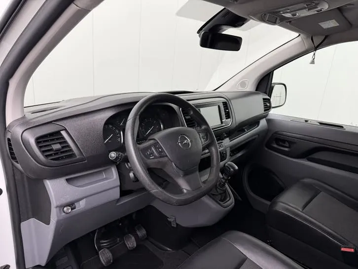Opel Vivaro 2021 photo 3