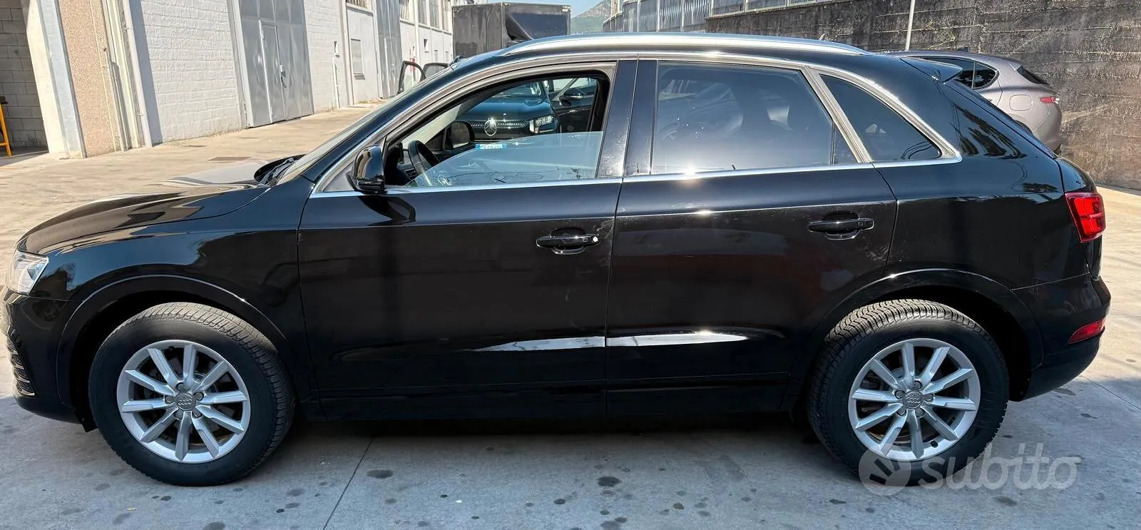 Audi Q3 2018 photo 2
