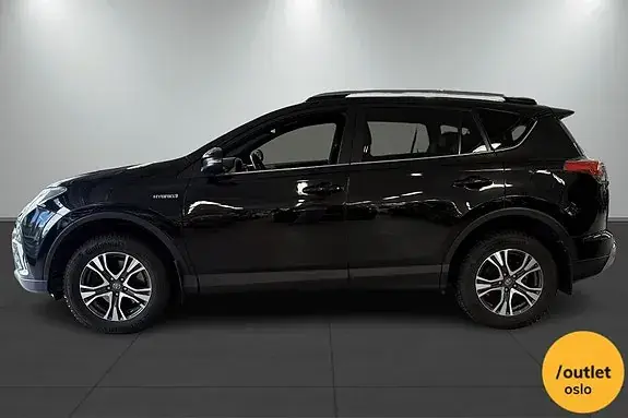 Toyota Rav4 2017 photo 2