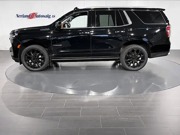 Chevrolet Tahoe 2022 photo 3