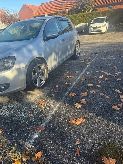 Volkswagen Golf Vi 2010 photo 3