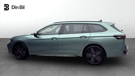 Volkswagen Passat 2026 photo 2