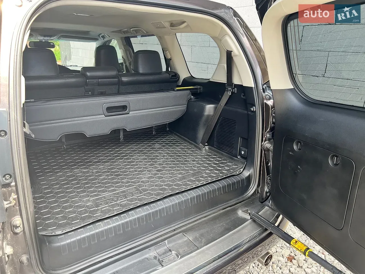 Lexus Gx 2011 photo 4