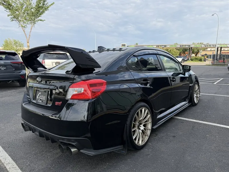 Subaru Wrx Sti 2018 photo 5
