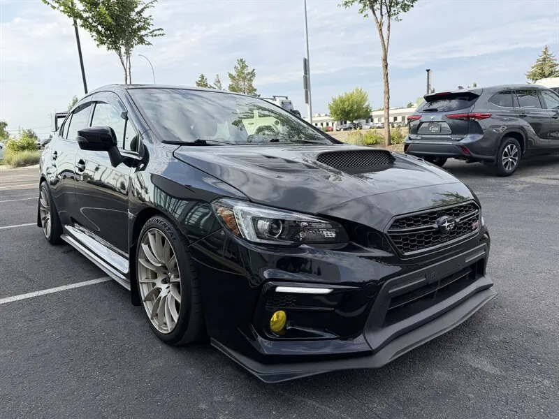 Subaru Wrx Sti 2018 photo 3