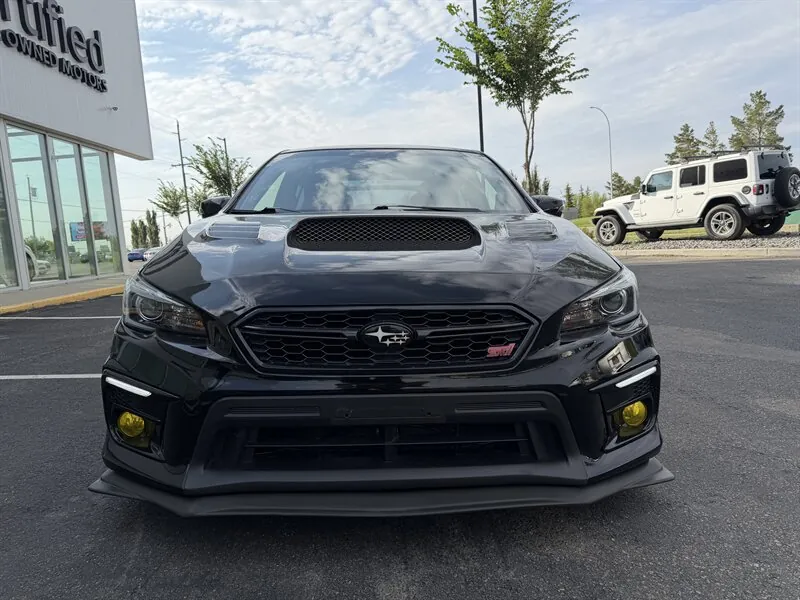 Subaru Wrx Sti 2018 photo 2