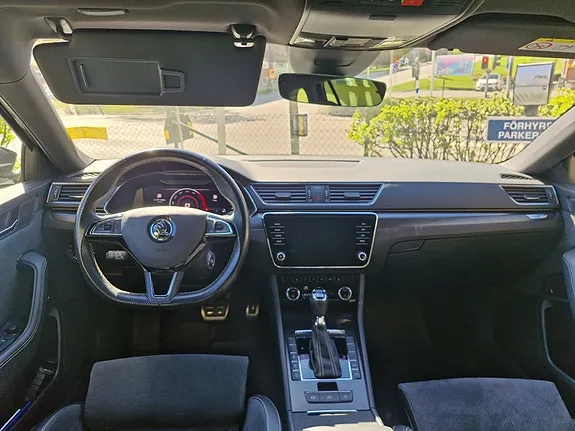 Skoda Superb 2020 photo 4
