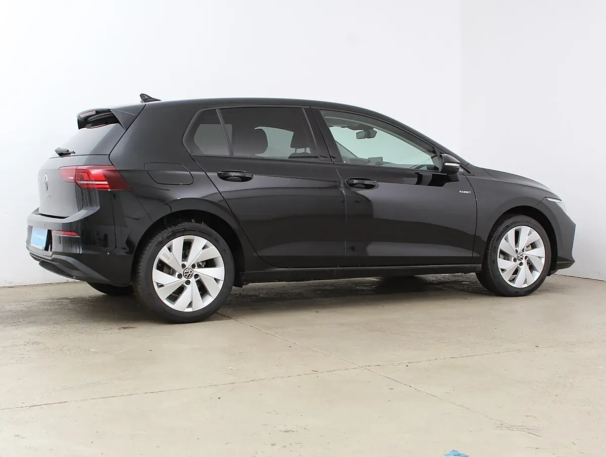 Volkswagen Golf 2026 photo 3