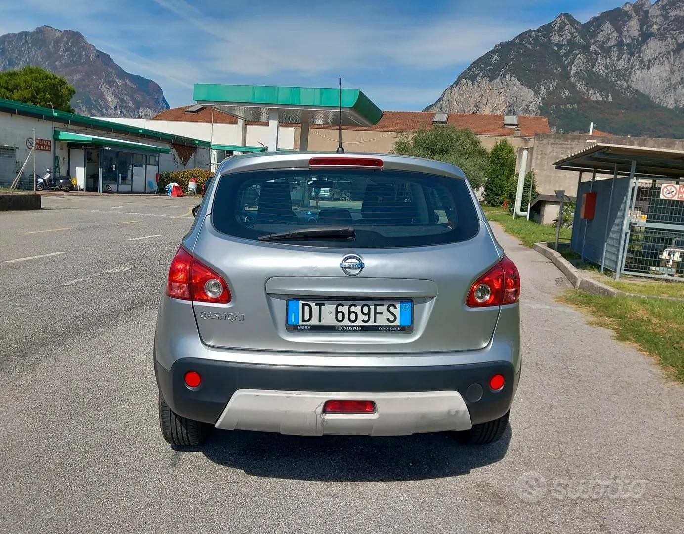 Nissan Qashqai 2009 photo 4