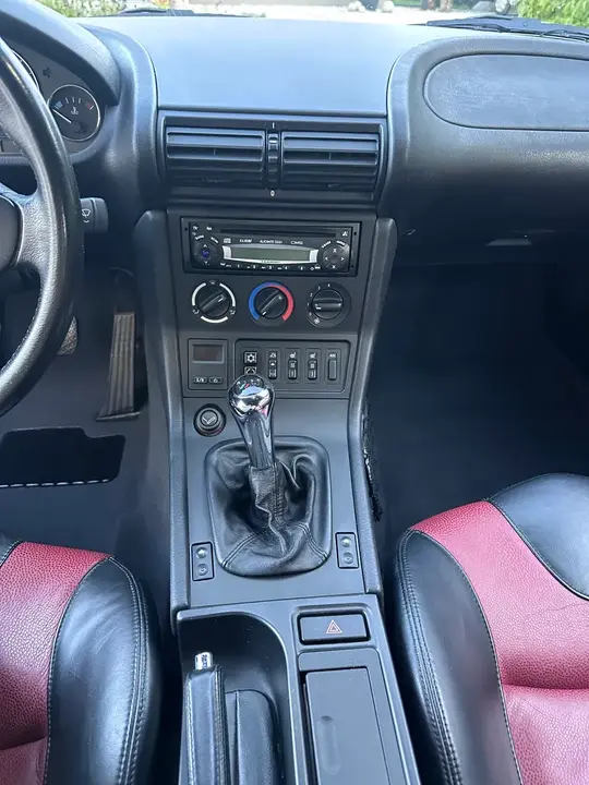 BMW Z3 1998 photo 2