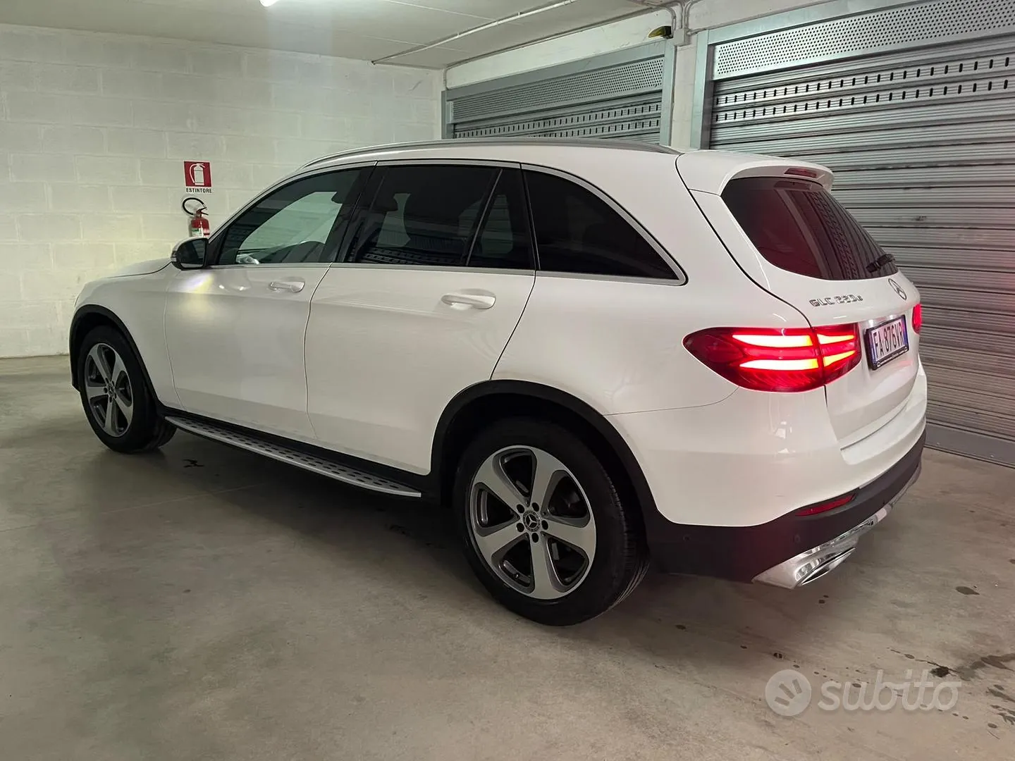 Mercedes-Benz Glc 2015 photo 2