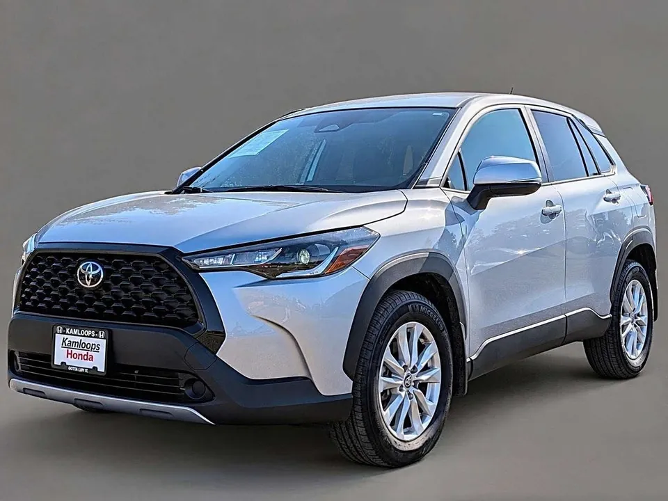 Toyota Corolla Cross 2023 photo 2