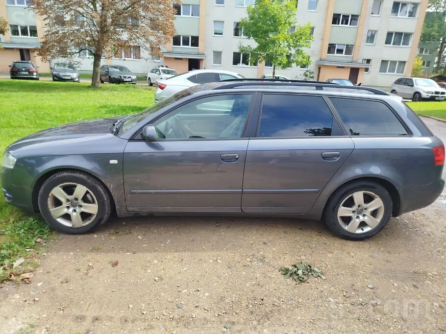 Audi A4 2007 photo 2