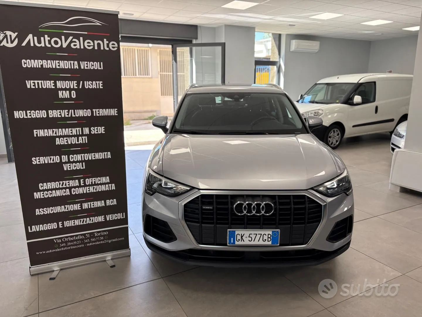 Audi Q3 2022 photo 2