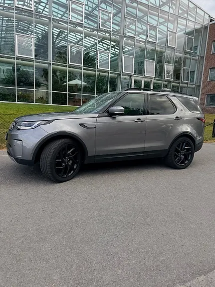 Land Rover Discovery 2021 photo 3