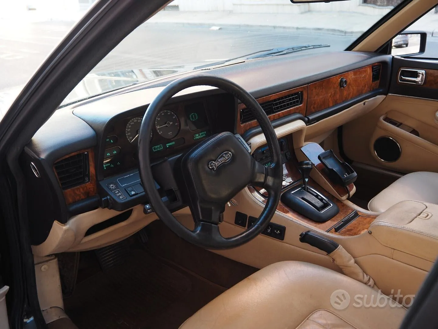Jaguar Xj40 1988 photo 4