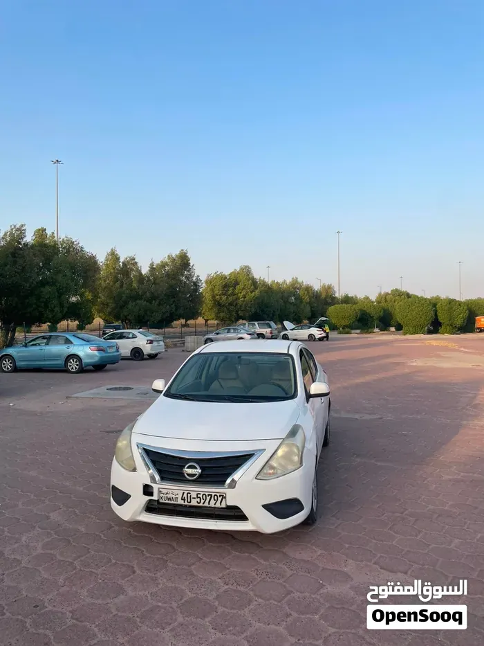 Nissan Sunny 2016 photo 5