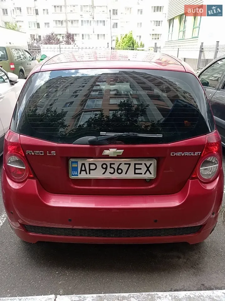 Chevrolet Aveo 2011 photo 4