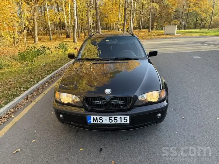 BMW 320