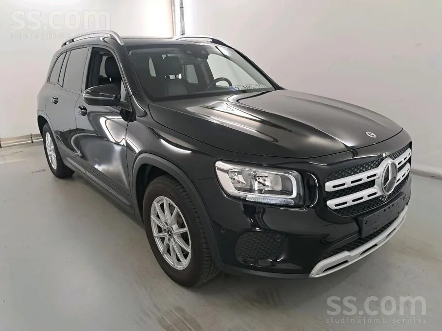 Mercedes-Benz Glb180D 2021 photo 2