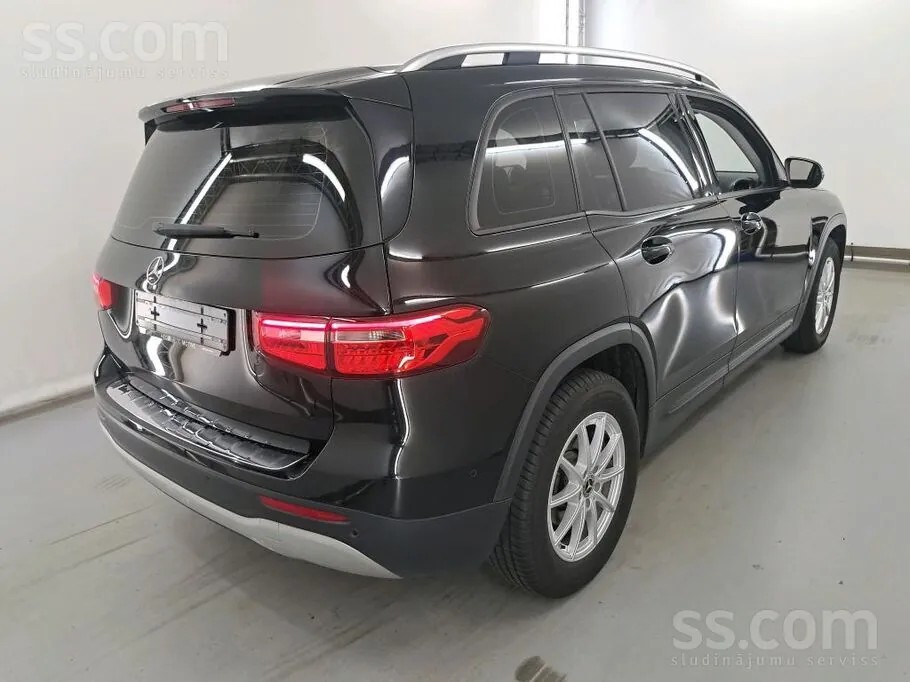 Mercedes-Benz Glb180D 2021 photo 4