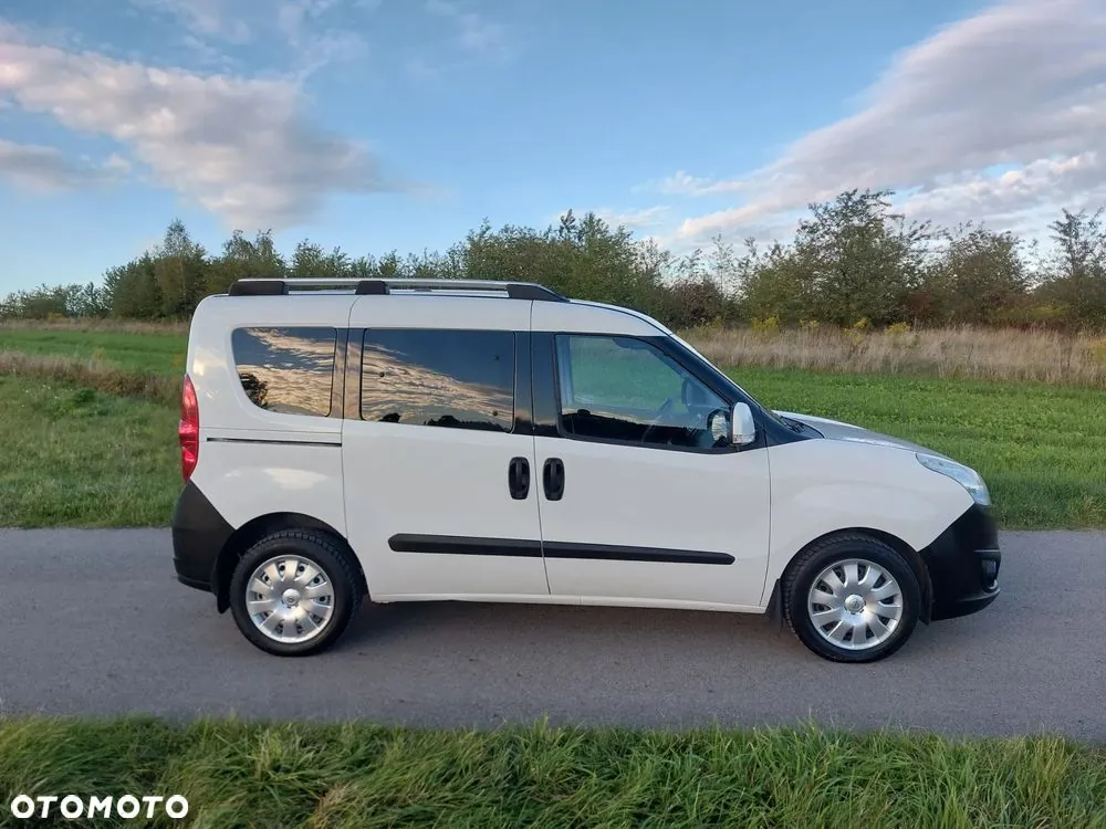 Opel Combo 2014 photo 2