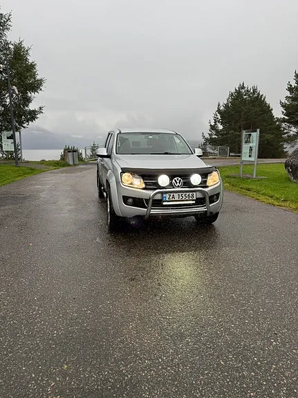 Volkswagen Amarok 2011 photo 2