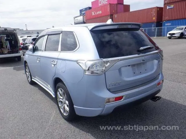 Mitsubishi Outlander 2015 photo 3
